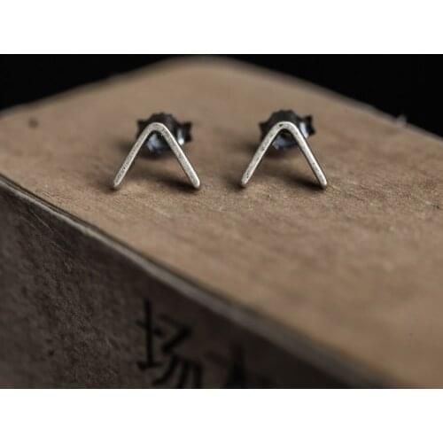 S925 Sterling Silver Minimalist Three-dimensional Arrow Stud Earrings Fashion Punk Jewelry High Quality