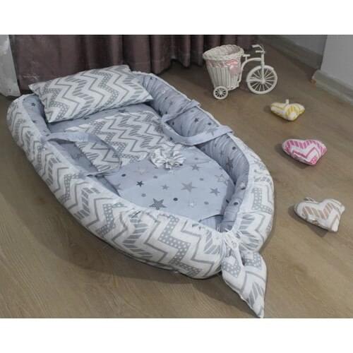 Miniks Cotton Babynest and Cloth Baby Mother So Main Lap and Bed