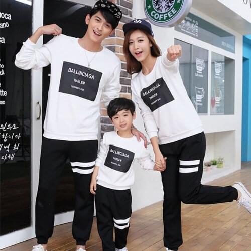 Long Sleeve Mother Daughter Family T-shirt Spring Autumn Casual Mom Father Kids Letter Print T Shirts Family Matching Clothes