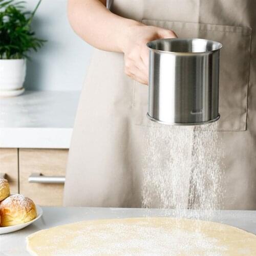 Stainless Steel Flour Sifter Cup Hand Pressing Flour Sifter Shaker Powder Sifter Icing Sugar Shaker for Kitchen Baking Tools
