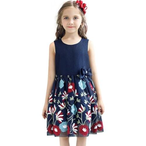New 2018 Flowers Embroidered Lace Kids Bow Dresses For 2-8Yrs Princess Dresses New Summer Sleeveless Elegant Children Clothing