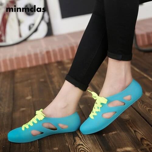 Minmclas New Sandals Girl Messages Bottom Beach Shoes Breathable Jelly Shoes Leisure Bandage Plastic Student Clogs Women Sandals