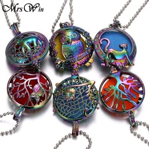 2019 New Aroma Diffuser Necklace Open Antique Vintage Lockets Pendant Perfume Essential Oil Aromatherapy Locket Necklace