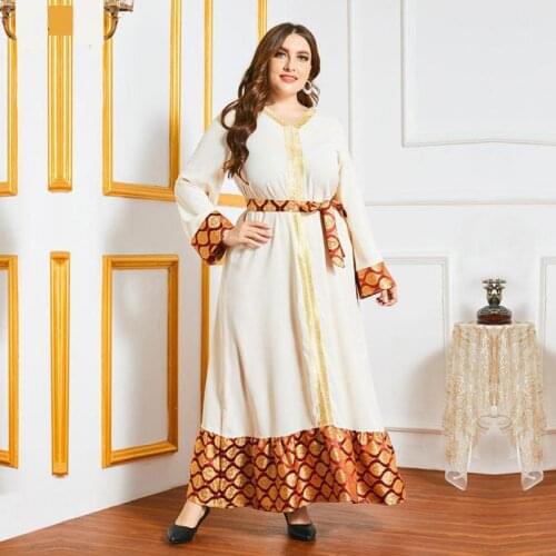 Arabian Comfortable And Dignified Jacquard Stitching Muslim Dress With Belt Abaya Kimono Turkey Dresses For Women 2021