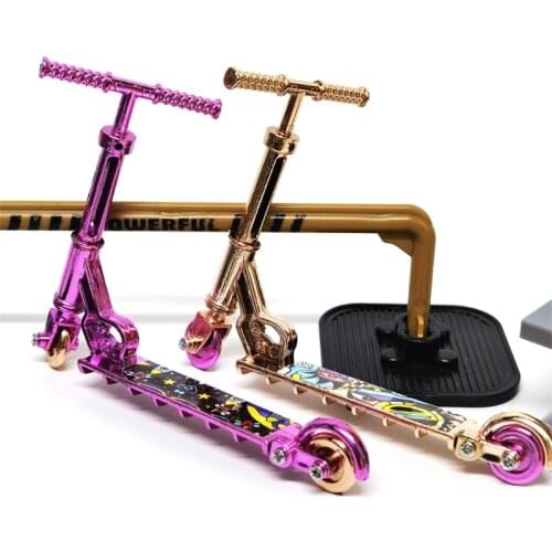 Q9QB Kids Mini Scooter/Fingerboard Set for Boys/Girls Birthday Gifts for Kids 6-8 Creative Relieve Boredom Game