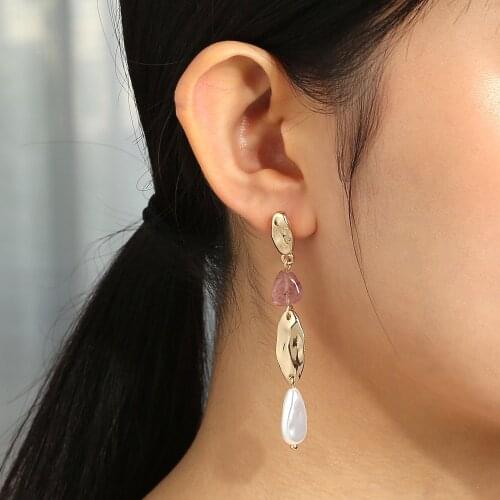 Exaggerated Imitation Pearl Hanging Dangle Fashion Stud Earrings European and American Elegant Natural Stone Womens Earrings