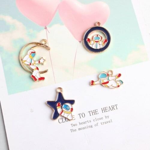 10pcs/lot Gold Zinc Alloy Charms Enamel Mini Astronaut Charms For DIY Necklaces Bracelets Jewelry Making Accessories