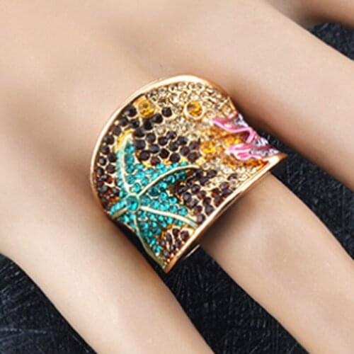 Zlxgirl jewelry High quality Dubai Design Gold wedding rings jewelry for women Perfect metal tin alloy rhinestone finger ring