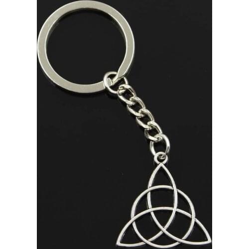 New Fashion Men Keychain Jewelry Metal Key Holder Chain DIY Key Rings Vintage Celtic Knot Amulet 30x28mm Pendant