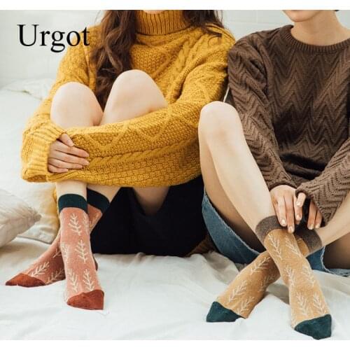Urgot 6 PairsWomens Autumn and Winter Warm Socks Color Thickening Pile Socks Female Cartoon Jacquard Wool Socks Christmas Socks