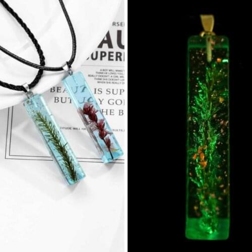 Fashion Women Delicacy Handmade Necklace Retro Ocean Element Water Grass Flower Shell Luminous Pendant Necklace Jewelry