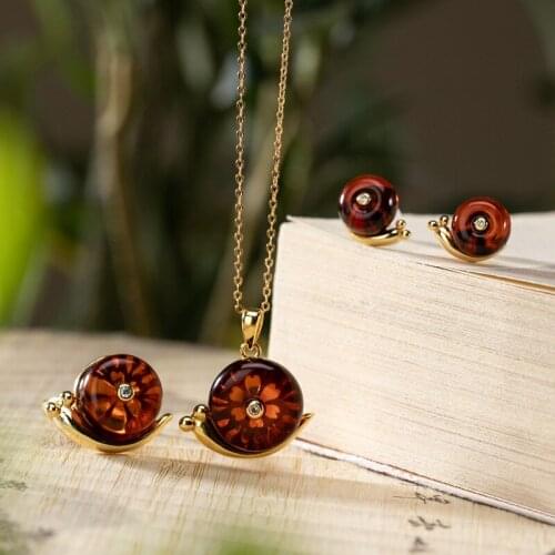 Originality Snail Silver Pendants Suit S925 Crimson Amber Woman Clavicle Pendants 925 Sterling Silver Three Piece Set Ornaments