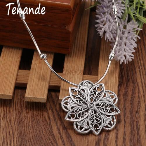 Tenande Big Statement Carved Leaves Boho Hollow Double Layer Flowers Necklaces & Pendants for Women Jewelry Vintage Accessories