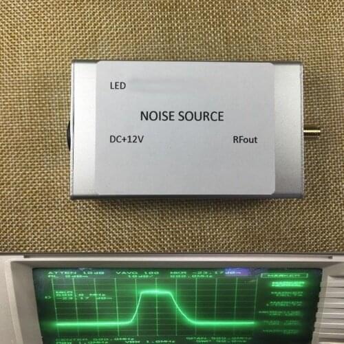 1 ~ 3.5GHz Noise Signal Generator Noise Source Simple Spectrum Tracking Source