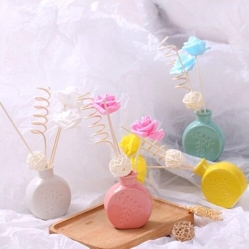 Fire Free Rattan Indoor Fragrant Deodorant Toilets Exclusive Smell Perfume Ceramic Aromatherapy Bottle Decoration Air Freshener