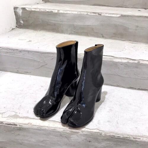 Womens Shoes Perfect Quality Tabi Boots Split-toe Ankle Boots Come With Box And Dustbag