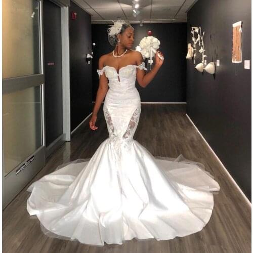 Elegant Mermaid Wedding Dresses Off Shoulder Sweep Train Appliques Illusion Lace Garden Bridal Gowns vestidos de novia Plus Size