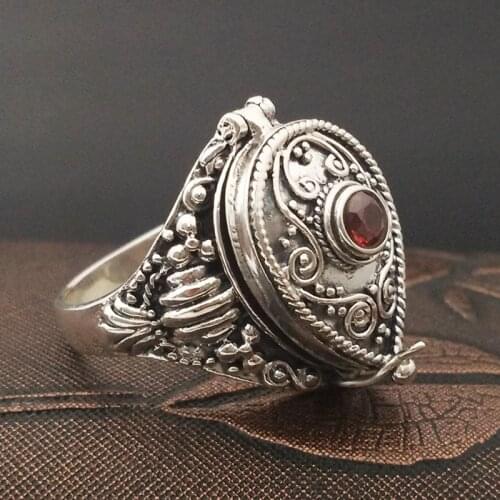 100%S925 Sterling Silver Handmade Vintage Thai Silver, Ring, Ladys Style, Ukrainian Box Ring
