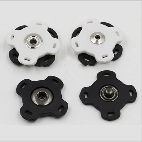 80set Metal snap buttons Nylon plastic sew on press button 6 hole square snap button fastener spress stud buttons SF-025