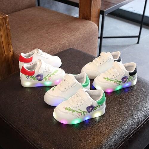 New Toddler White Shoes Baby Girl Sneakers Fashion PU Leather With LED Sports Soft Bottom For Babys Eur Size 21-30