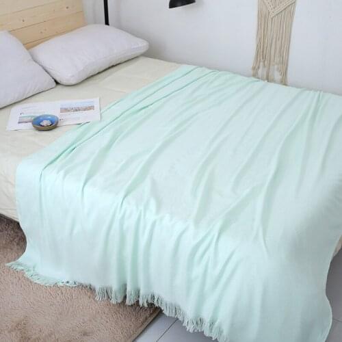 Nordic Style Solid Color Sofa Blanket with Tassels Breathable Soft Bed Cover Air Conditioner Quilt for Travel Driving