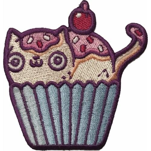 Cat Cupcake Cute Kitty Embroidery Cartoon Patch Iron on Appliques Jeans Shirts Hats Bags Accessories Custom Designer Logo Craft