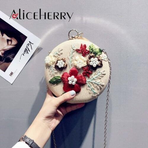 Women Handmade Embroidery Flower Handbag Elegant Round Pearl Evening Bag Lady Bridal Wedding Luxury Purse Banquet Ring Bag