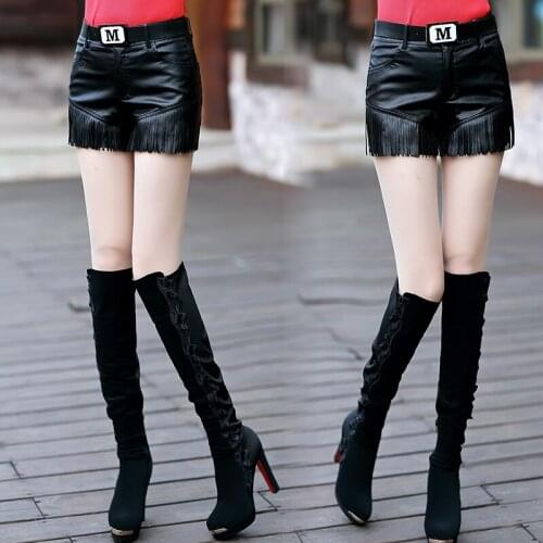 2021 Winter PU leather shorts women new spring autumn and winter slim and thin tasseled leather short DK555