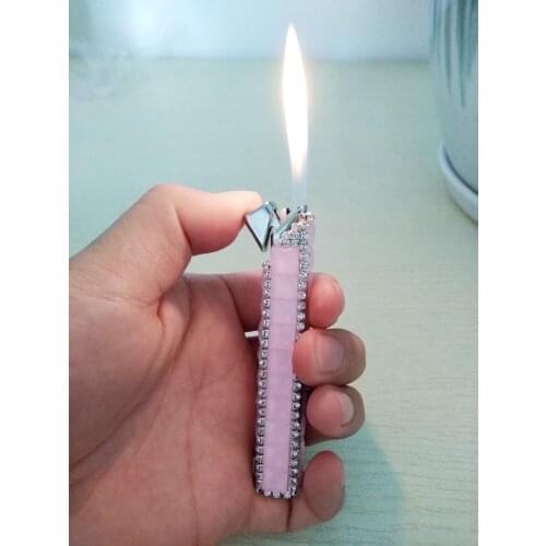 Butane Open Flame Lighter Gorgeous Diamond Ladies Lipstick Cigarette Lighter Easy To Carry Cigarette Accessories Small Gifts