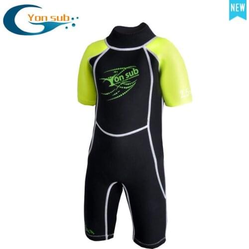New 2020 Kids Wetuist Swimming Suit 2.5MM Children Diving Suits Short - Sleeved Snorkeling Diving Suits Anti - Cold Swim Suits
