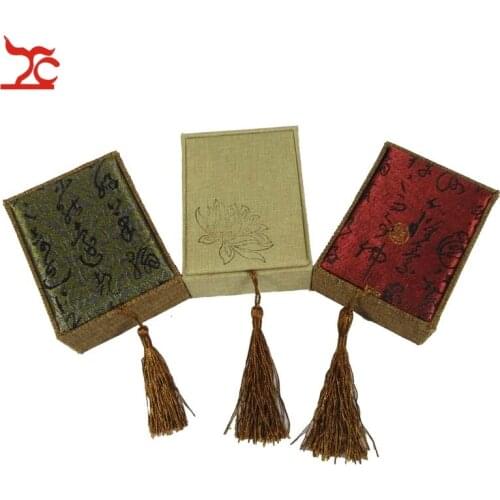 Retro Luxury Tassel Linen Pendant Box Rectangular Flax Calligraphy Lotus Screen Earring Pendant Storage Gift Box 7.5*10*3.5cm