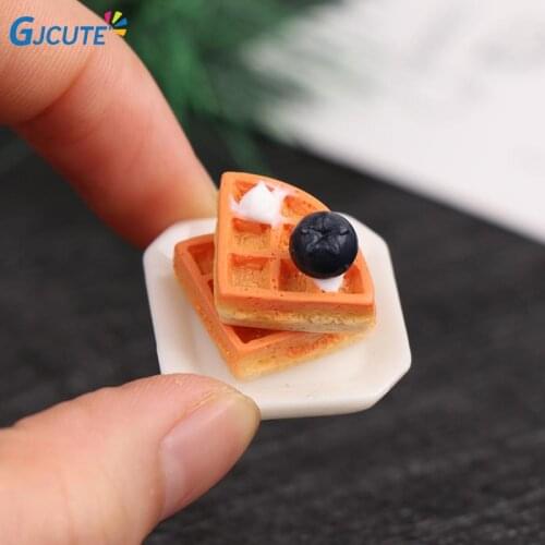 1 set Mini 1:12 Scale Miniature Dollhouse Waffles Kitchen Dessert Food for Doll House Accessories Toy Pretend Play