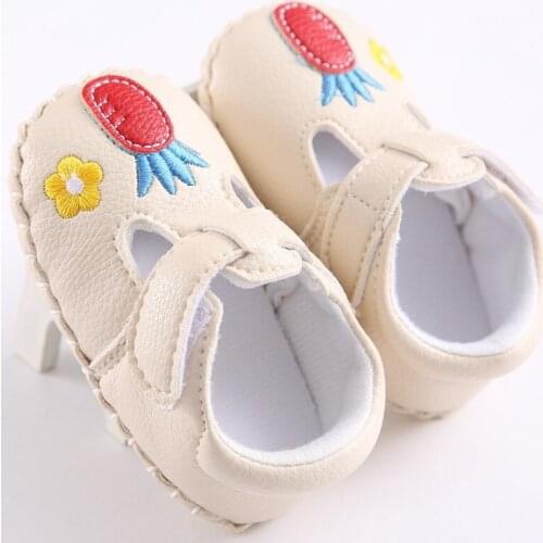 PU moccasin baby girl carrot flower print baby toddler shoes