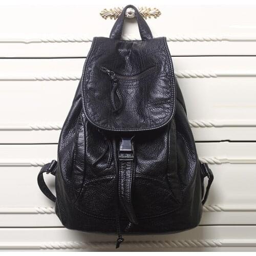 Luxury Famous Brand Designer Washed Leather Women Backpack Female Casual Shoulders Bag Teenager School Bag Fashion Womens Bags