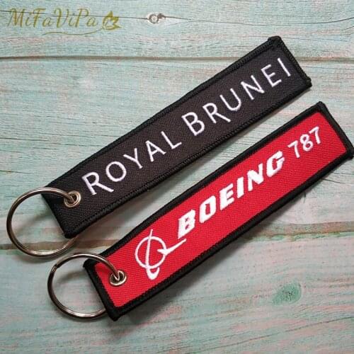MiFaViPa 2 PCS/Lot Fashion Trinkets Chaveiro Side A Boeing 787 Side B Royal Brunei Key Chains Embroidery llavero for Men Gift