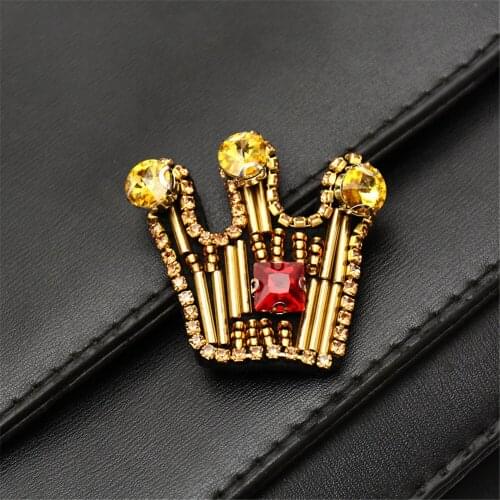 AHYONNIEX 1PC 3d golden crown Rhinestone beaded patches for Clothing Sew on Sequin Applique decorative parches for bags hat coat