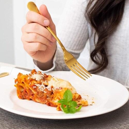 Cooking Golden Cutlery Set-Stainless Steel Silverware Cutlery Set-Cutlery Set-Knife Fork and Spoon Set 20 Pieces