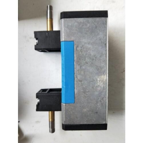 Solenoid valve JMFH-5/2-D-2-C 151852 , new one , good working , free shipping