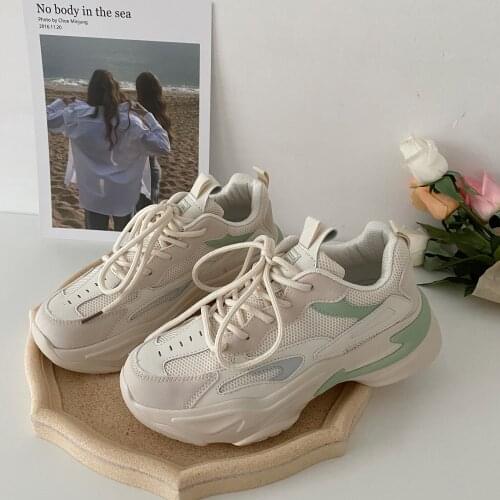 Large size 35-40 womens casual sports shoes Hong Kong style thick bottom mesh breathable 2021 spring and autumn fashion new