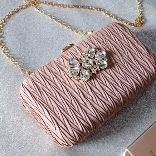 2021 Luxury Chic Crystal Beads Flower Day Clutches FashiON Women Party Wedding Evening Bags Purses