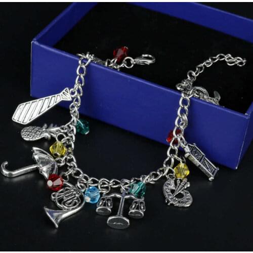 Unique Design Vintage Anime Kingdom Hearts Sora Key Blade Metal Bracelet Pendant Charm Cosplay
