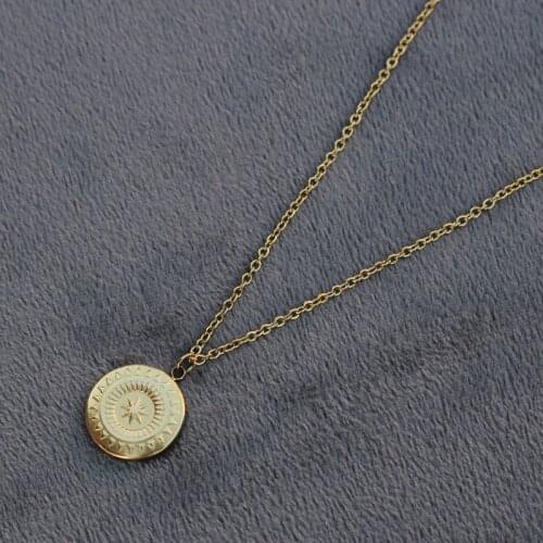 Simple Round Carved Gold Stainless Steel gold-plated Pendant For Women Vacuum Plating Golden Necklace 42cm Chain Choker