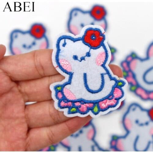 10pcs Cartoon Rabbit Stickers Embroidered Flower Animal Patches DIY Handmade Apparel Shoes Bags Coats Jeans Badge Sew Appliques