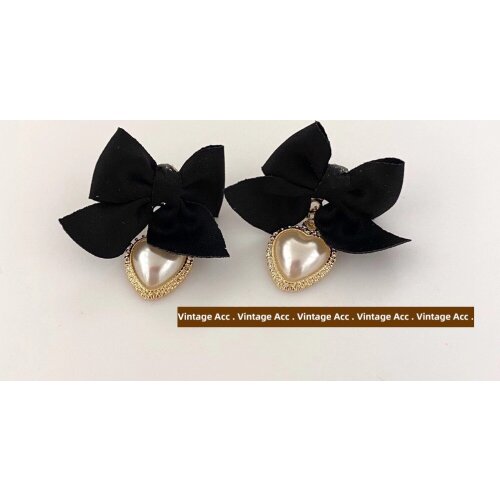Fashion Retro Love Bow Earrings Korean Metal Style Heart-Shaped Earrings Simple Commuter Girl Style Pearl Earrings Tide