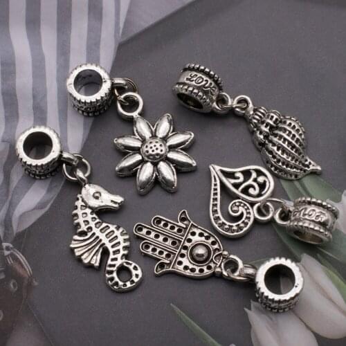 10pcs/batch of 5 zinc alloy hippocampus starfish screw heart-shaped palm retro pendant with DIY popular bracelet necklace access