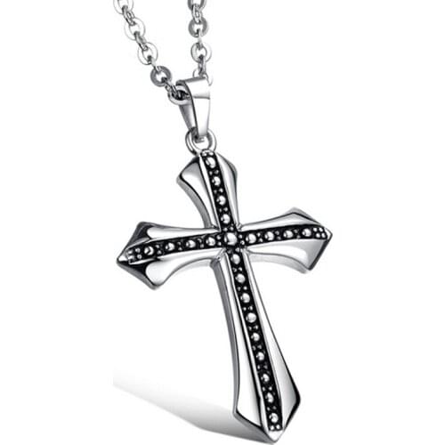 Granny Chic Mens Necklace Stainless Steel Vintage Maltese Iron Cross Pendant Necklace Knights Templar Cross Fashion Jewelry