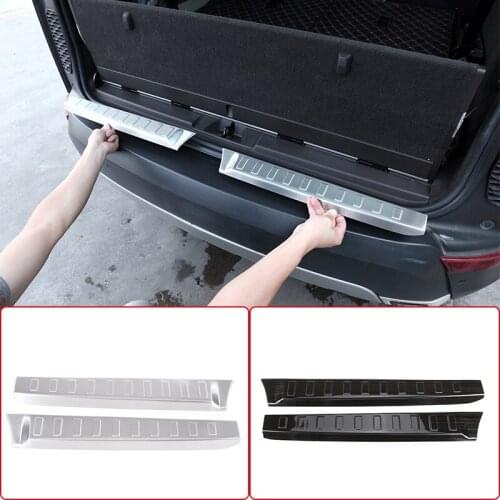 For Land Rover Discovery 5 2017-2021 Tailgate Stainless Steel Built-in Rear Guard Plate Rear Bumper Protection Plate Car Sticker