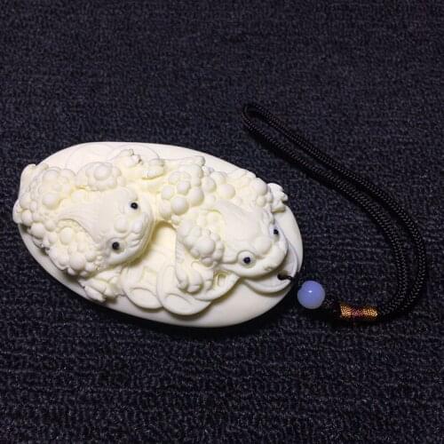 New Golden Toad Lucky Pendant Decoration Chinese mascot Hand-carved Home car lucky frog decoration small gift