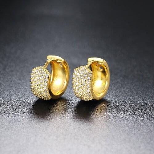 ZHOUYANG Womens Earrings Round Retro Hoops Jewelry Gold Color Zircon Small Ear Ring Wholesale Vintage Female Accessories KBE420
