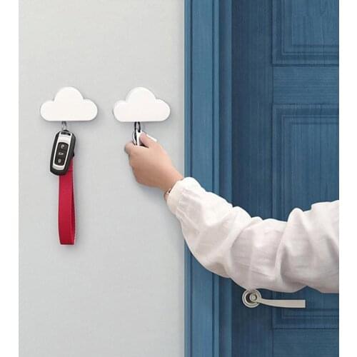 1Pcs White Pink Cloud Shape Key Holder Creative Home Storage Rack Magnetic Magnet Keychain Holder Wall Decor Gift Key Hooks 2021